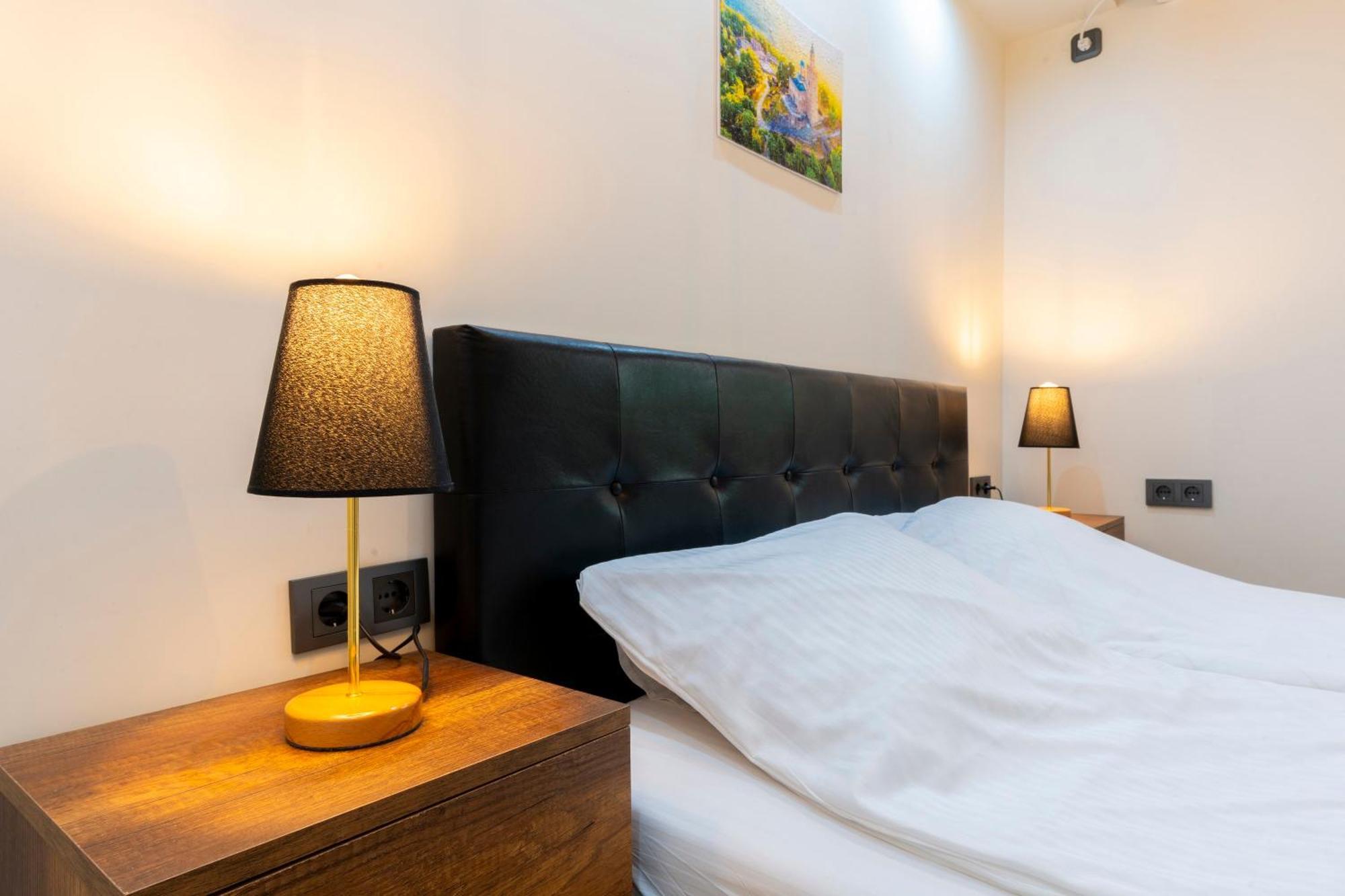 Bobevata Guest House - Floor 2 - Stunning View Old Town Veliko Turnovo Bagian luar foto